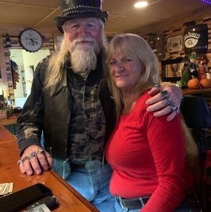 Meet your Posher, Sandra jean